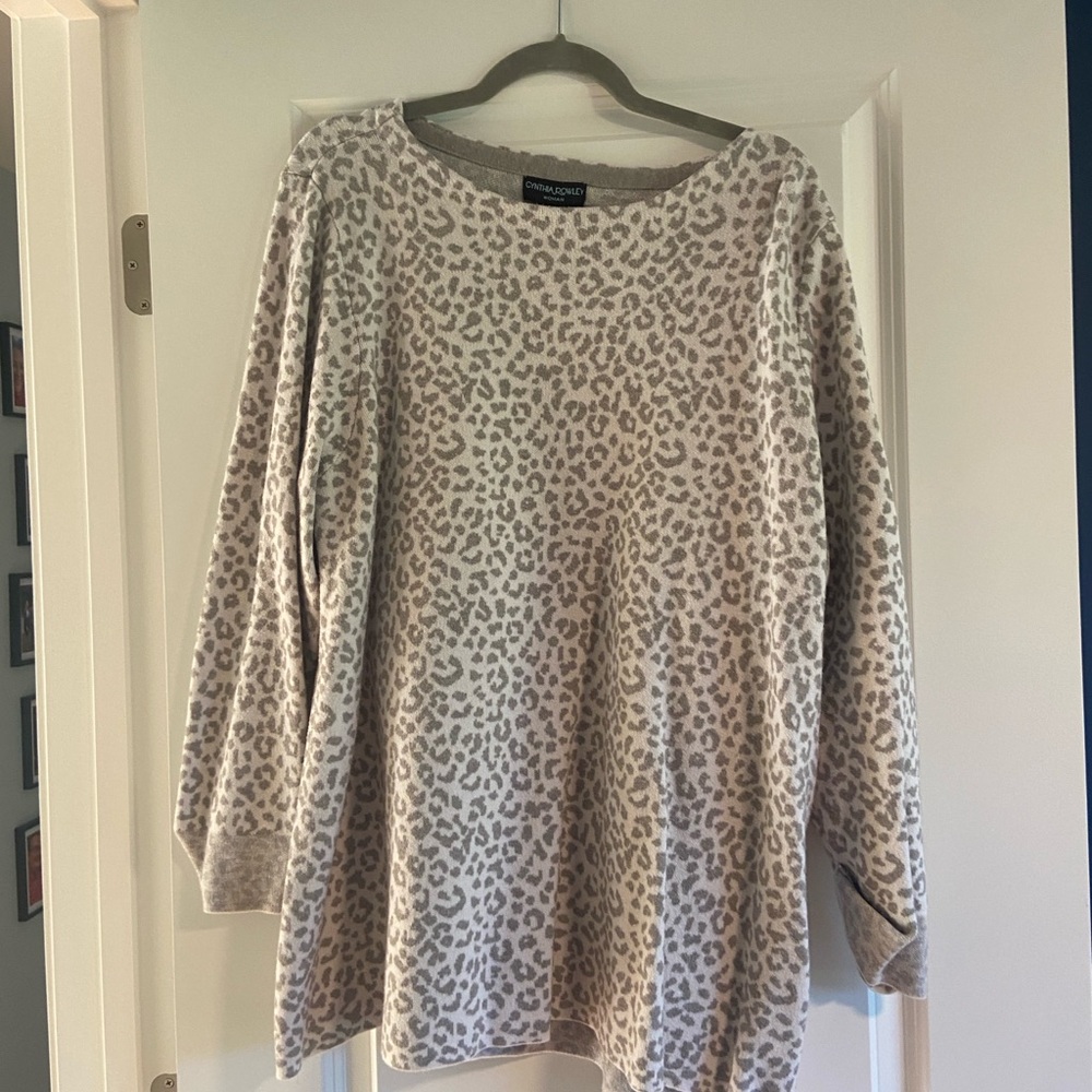 Gray Leopard Print Sweater